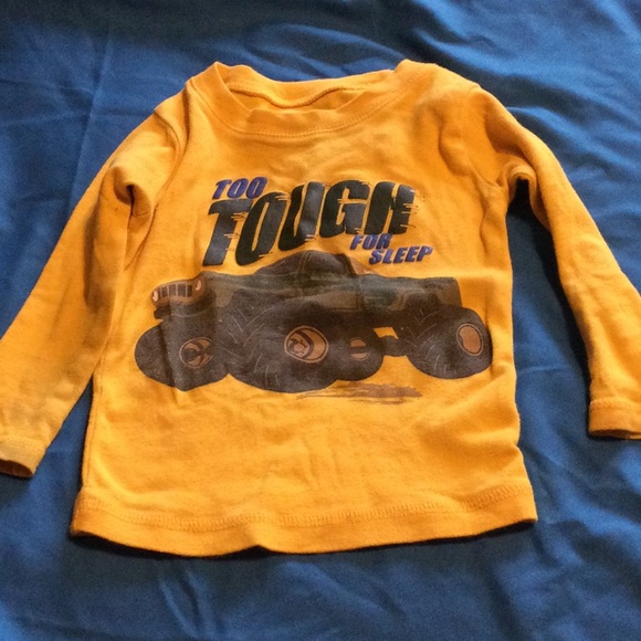 DEC 15 LAST DAY! CLEARANCE: 2 Pc Shirt & Jeans - Picture 2 of 8